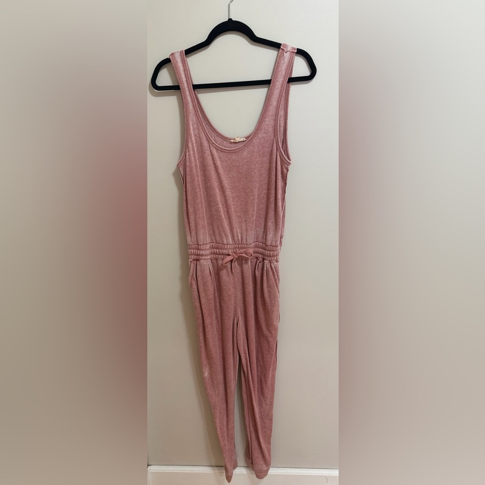 Splendid Sleeveless Dusty Pink Jumpsuit
